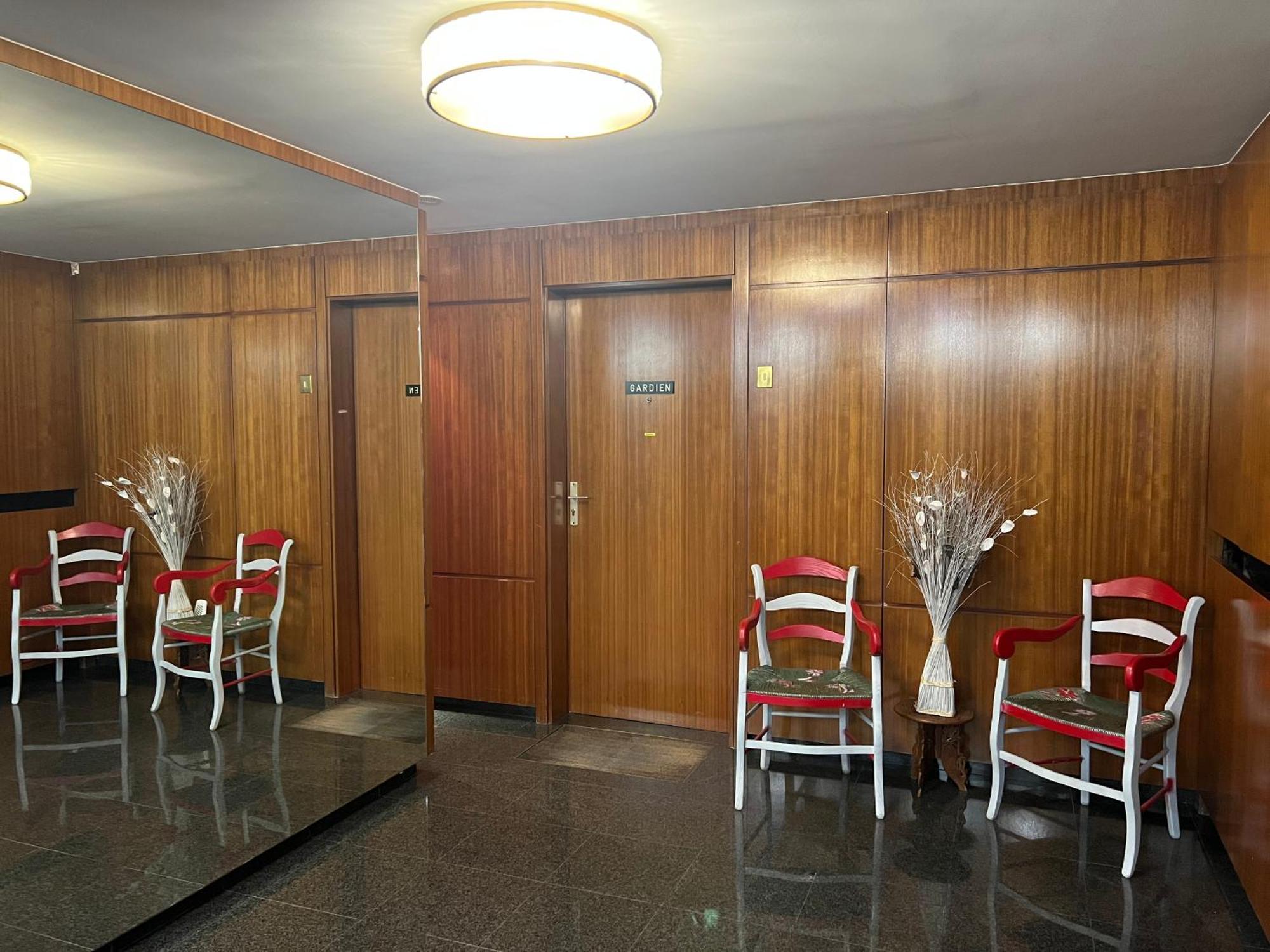 Studio Dans Le Quartier Luxe Neuilly-sur-Seine ภายนอก รูปภาพ